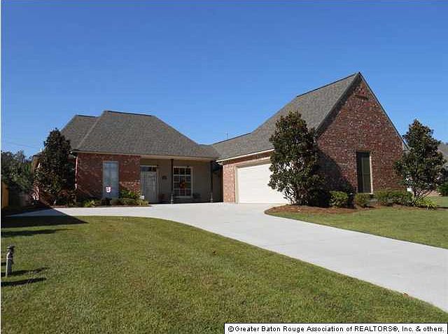 1st image of 36132 Bluff Meadows Dr