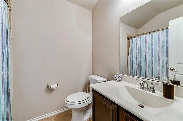 1512 Syracuse Dr — Photo 6