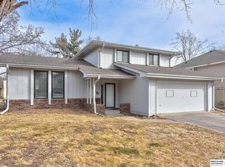 14712 O Cir, Omaha, NE 68137