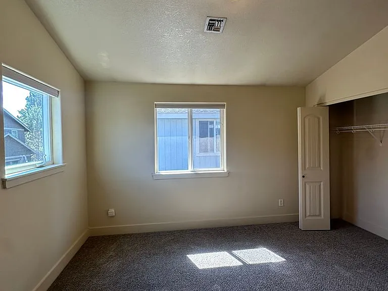 20159 Merriewood Ln — Photo 17