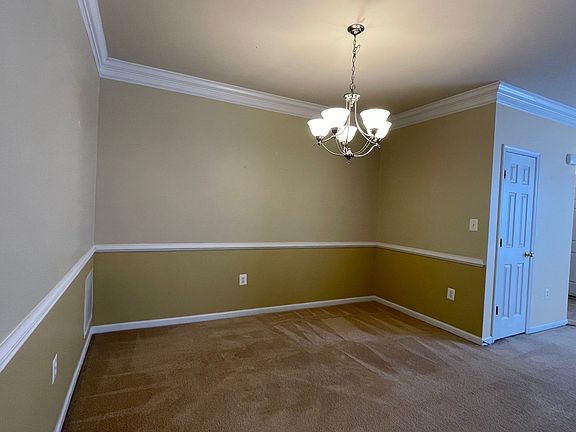 5th image of 182 Executive Cir