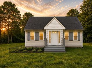 41 Convene Road, Sebago, ME 04029