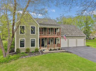 299 Concord Sq, Gurnee, IL 60031