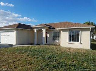 1731 NE 12th Terrace Cpe, Coral, FL 33909