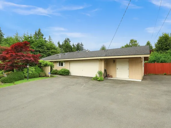 119 N 201st St, Seattle, WA 98177