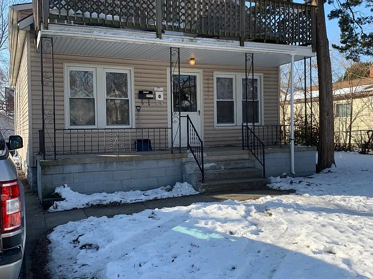23123 Stauber Ave — Photo 8