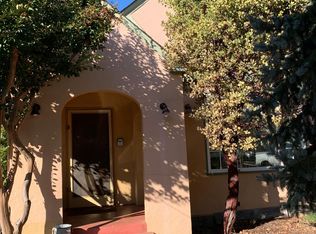 445 Trowbridge St, Santa Rosa, CA 95401