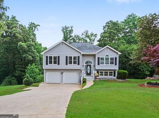 5643 Pipsissewa Dr, Flowery Branch, GA 30542