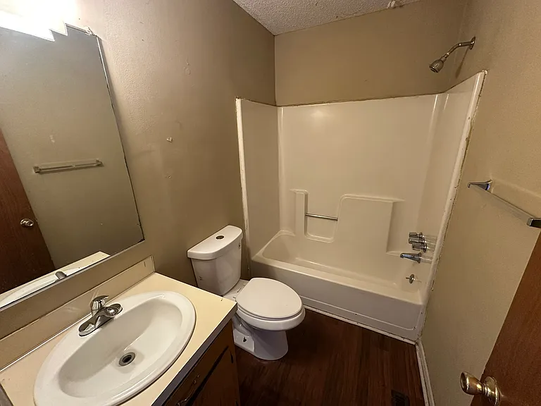 1437 Tripp Ln #1437 — Photo 7