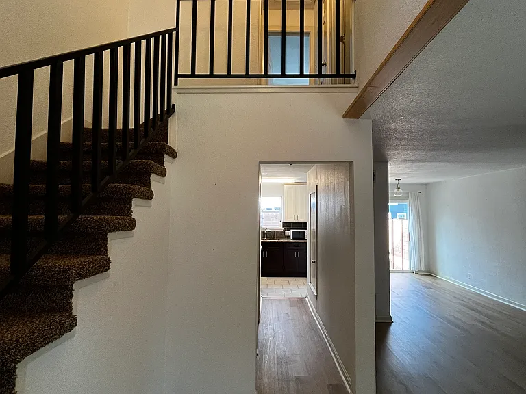 6211 Manor Rd #115 — Photo 5