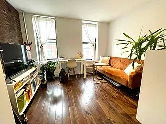 Rented by Evergreen Realty & Investments