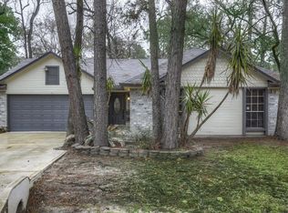 25 E Lance Leaf Rd, Spring, TX 77381