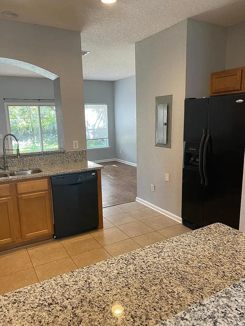 6332 Kimberly Ln - 6332 Kimberly Ln — Photo 3