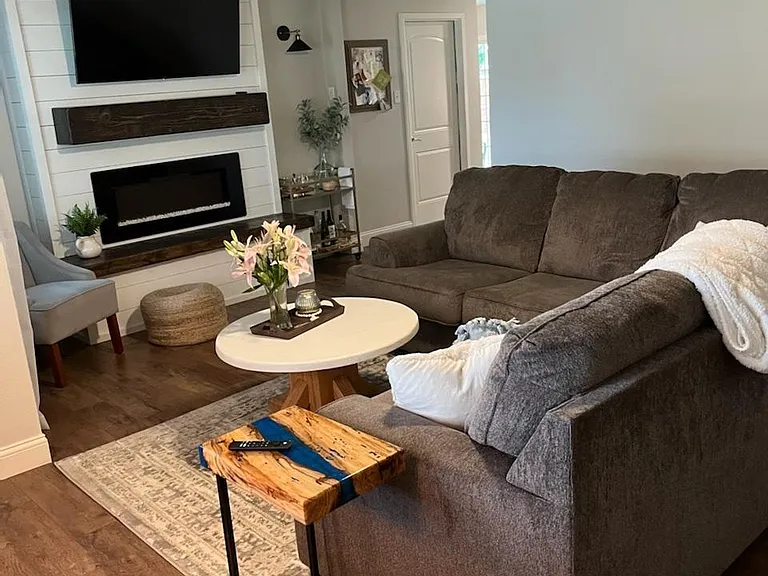 13876 Birchlawn Dr — Photo 11
