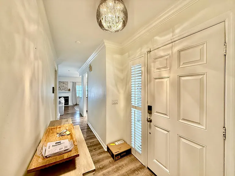 5220 S Russell St #32 — Photo 4