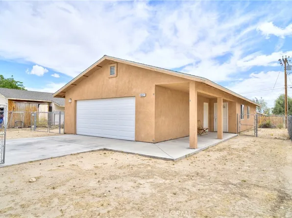 6627 Smoketree Ave, Twentynine Palms, CA 92277