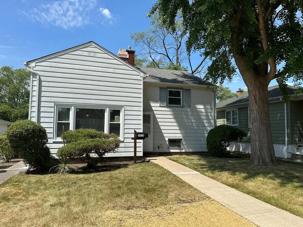 3618 Jackson St, Lansing, IL 60438