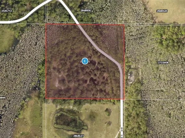 Los Robles Dr, Groveland, FL 34736