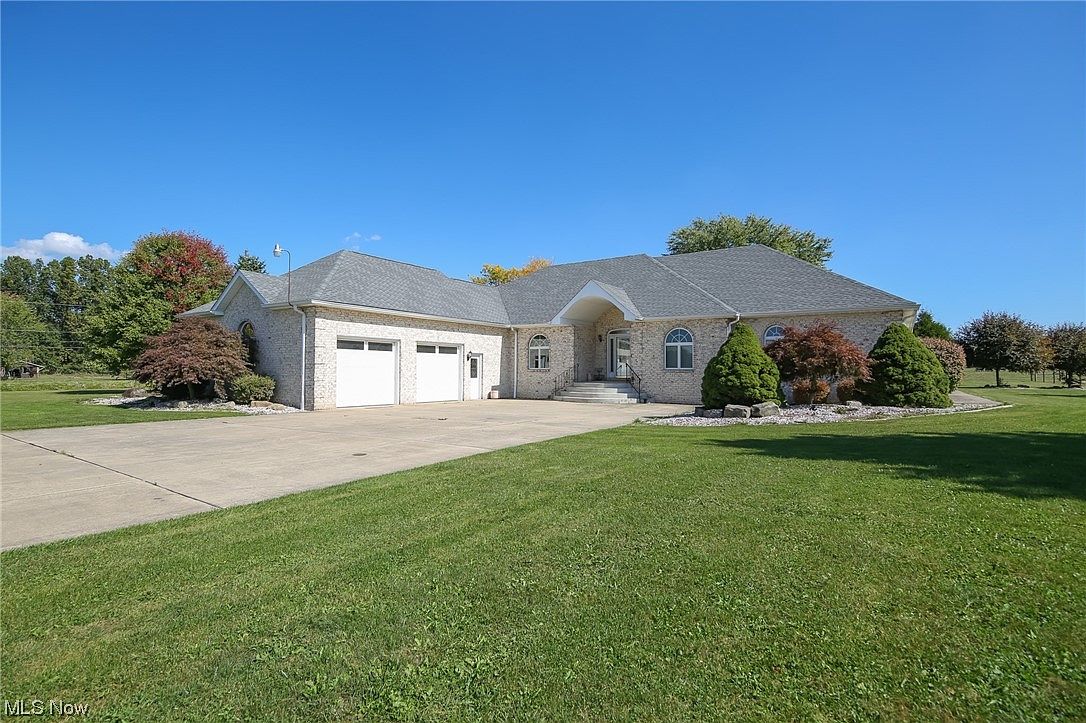 1621 N Duck Creek Rd, North Jackson, OH 44451 | MLS #4495221 | Zillow