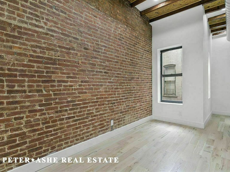 2nd image of 2032 2nd Ave #2R