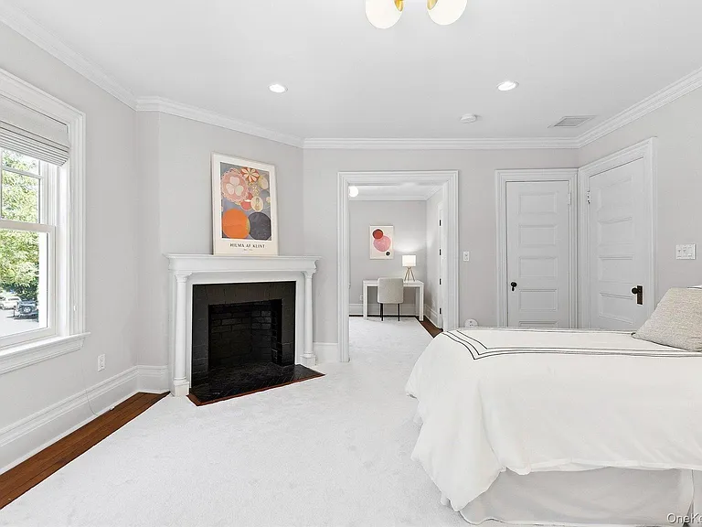 50 South Dr — Photo 18