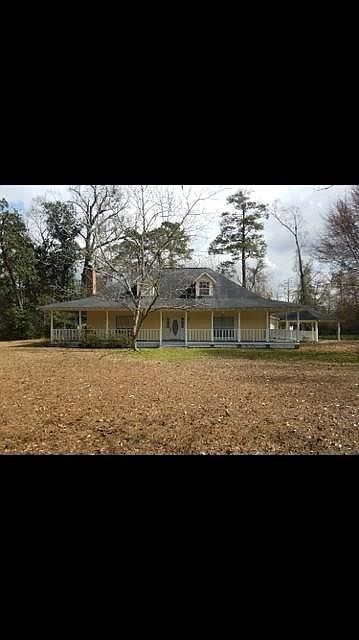 1st image of 893 Suburban Dr