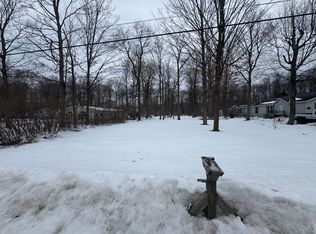 4866 Luanne Ln, Traverse City, MI 49685