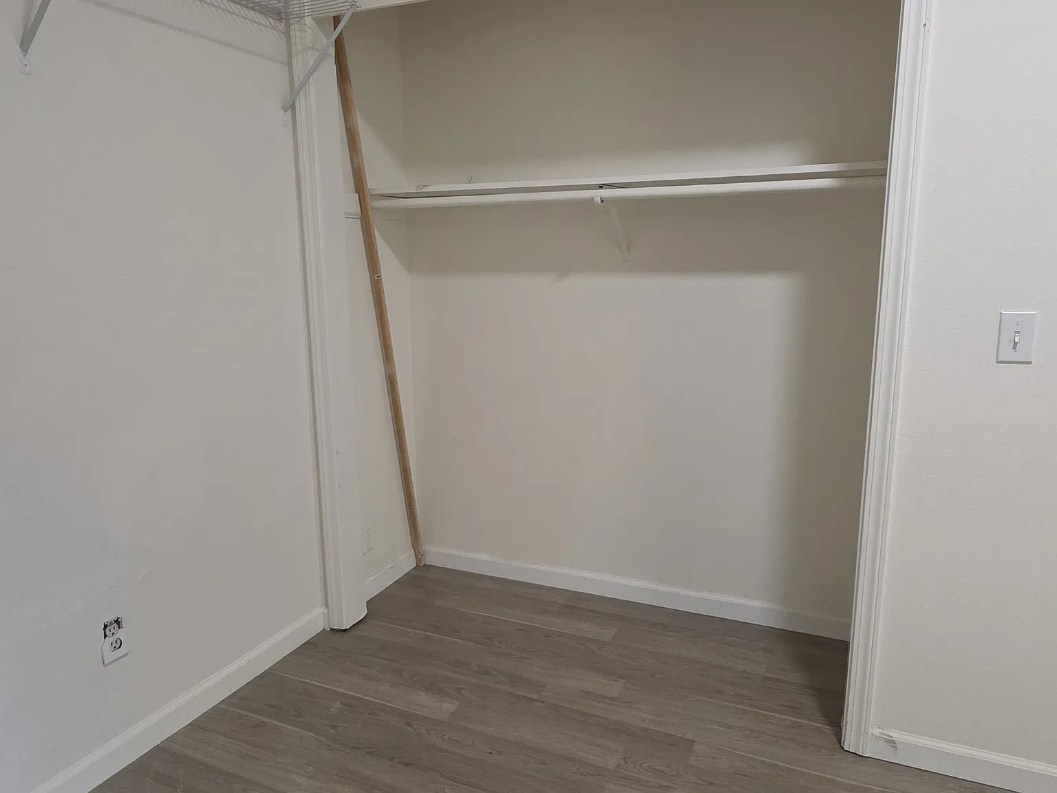 Studio, $1,000 — Photo 3