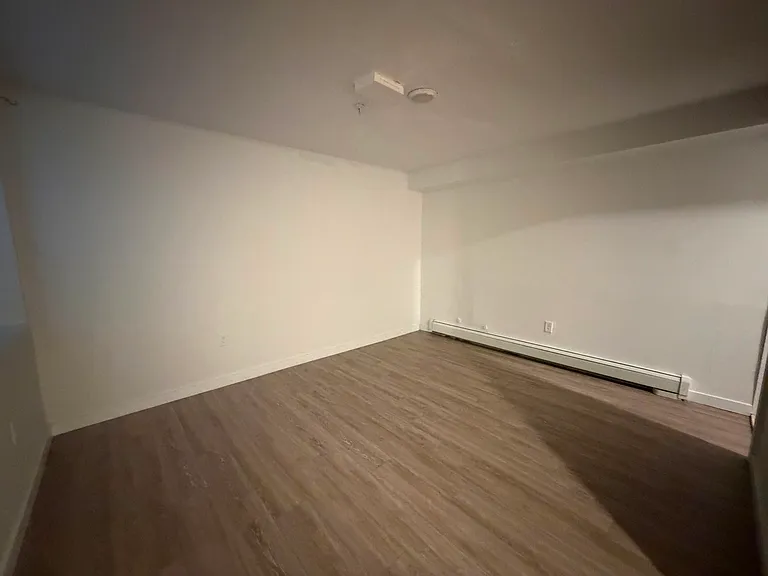 70 Lexington Ave #21E — Photo 9