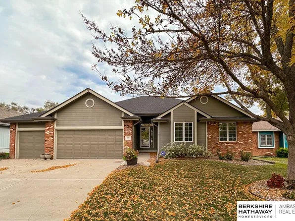 7117 S 151st St, Omaha, NE 68138