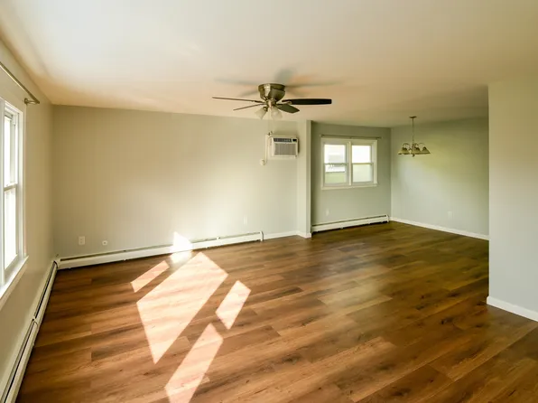 45 East 51st Street image 11 of 26