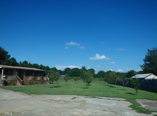 94 Reynolds Bridge Rd, Kingston, GA 30145