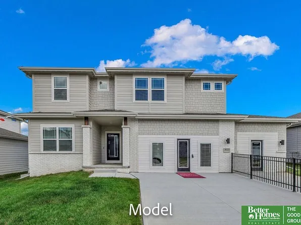 8613 N 177th St, Bennington, NE 68007