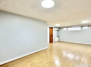 43 Morgan Ave #B, Toronto, ON M8Y 2Z9