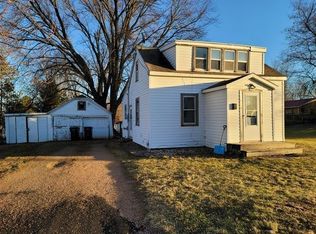 209 N Ash Ave, Marshfield, WI 54449