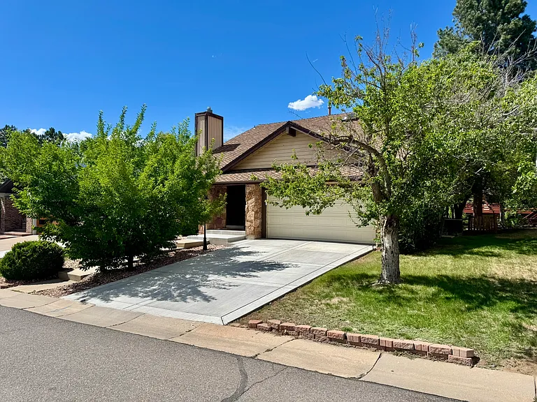 10153 E Fair Cir — Photo 2