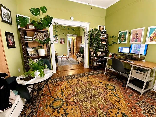 619 N Pierce St — Photo 2