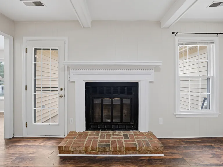 2252 Newstead Dr — Photo 16
