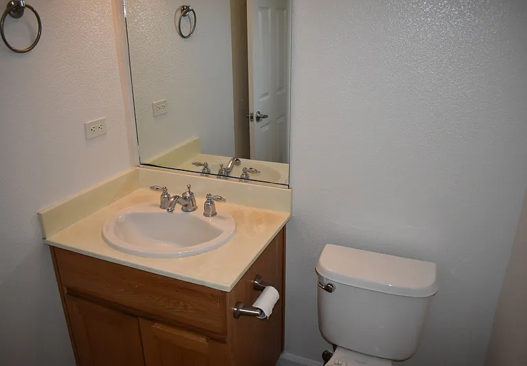 455 Beckman Way — Photo 12