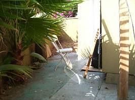 3rd image of 1851 Vineyard Ave