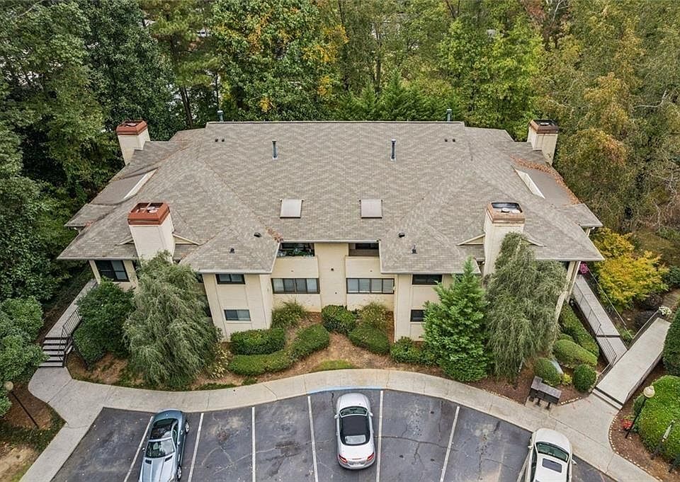 1st image of 1205 Killarney SE