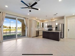 4171 Cascada Cir, Hollywood, FL 33024