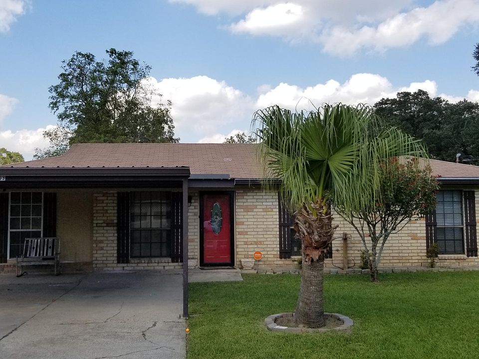 1st image of 109 Rainbow St