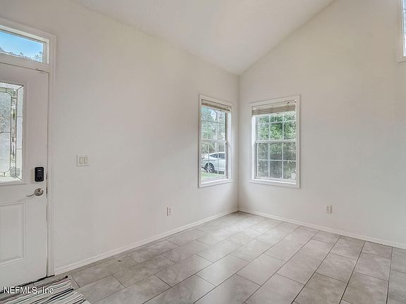 3rd image of 7244 OAKWOOD Drive