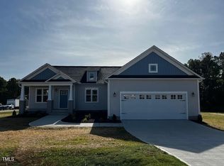 17 Golden View Pl, Zebulon, NC 27597