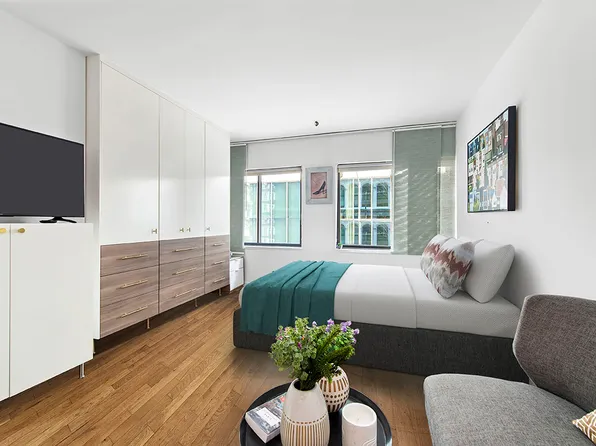 67 East 11th Street image 1 of 10