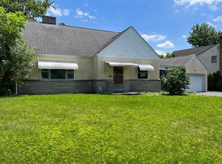 2770 Tremont Rd, Columbus, OH 43221