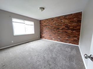 210 N Morse Ave APT 23, Liberty, MO 64068