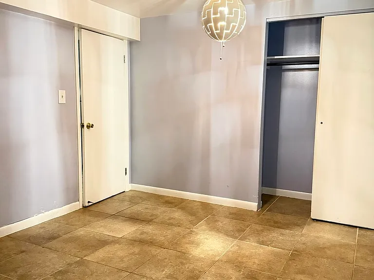 7732 W Addison St #G — Photo 12