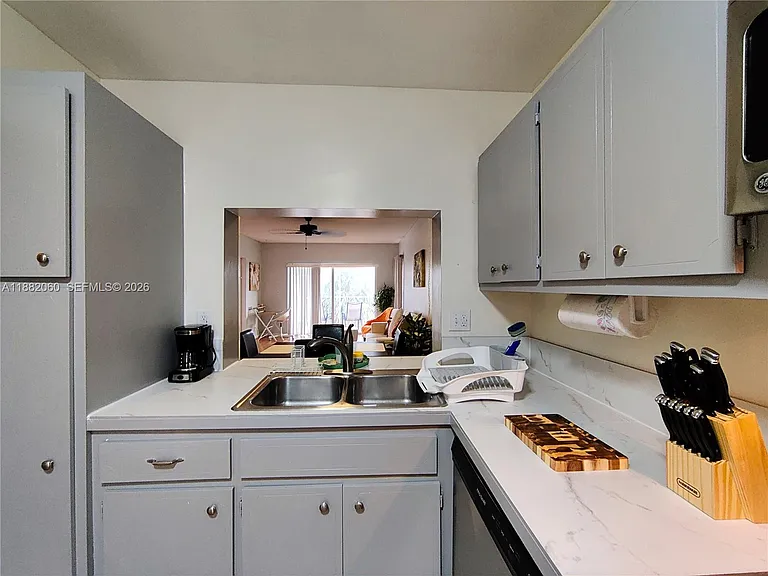 4117 Bougainvilla Dr #315 — Photo 28